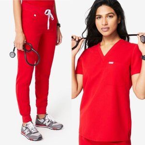 RED - Medium Catarina Top & Medium Jogger Pants